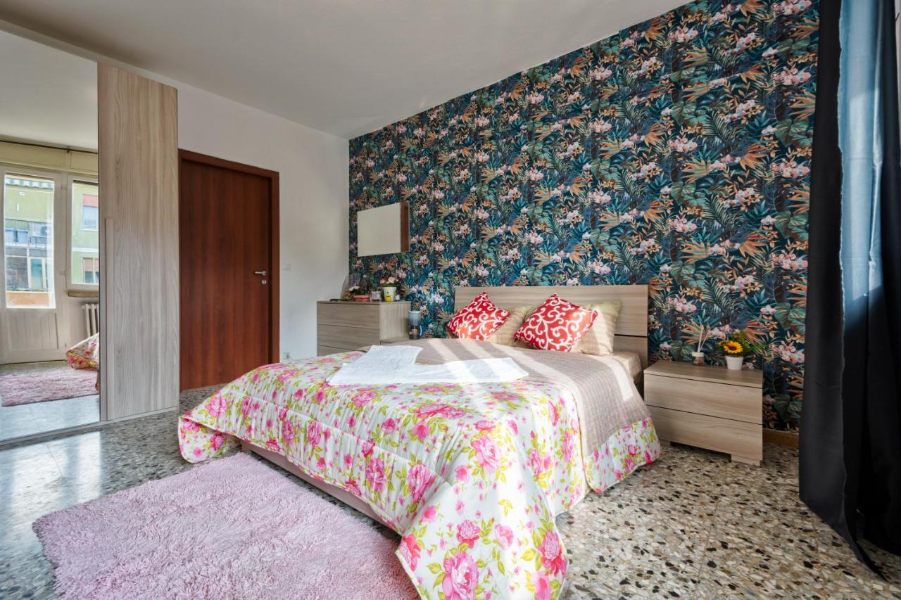 R&R Apartment Μαργκέρα Εξωτερικό φωτογραφία