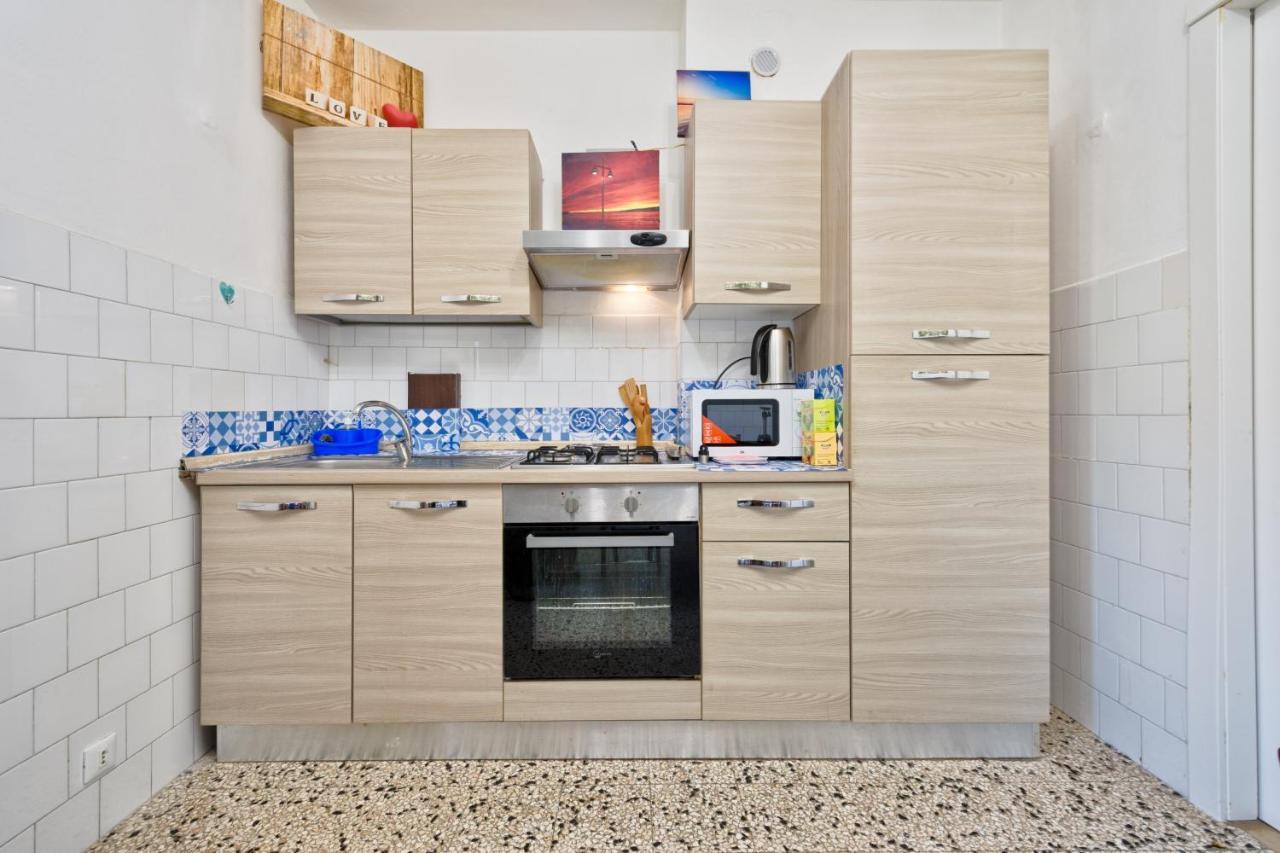 R&R Apartment Μαργκέρα Εξωτερικό φωτογραφία