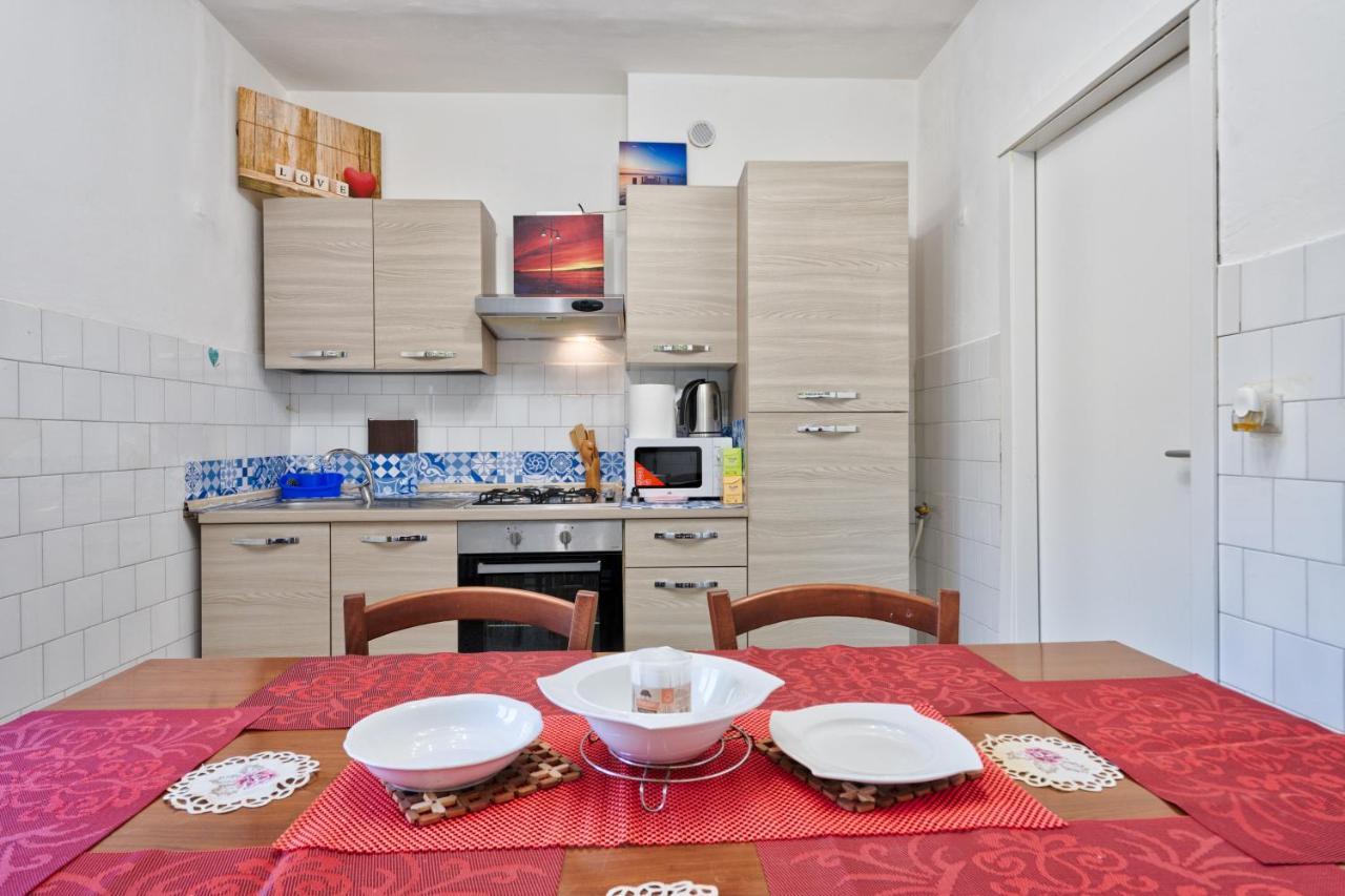 R&R Apartment Μαργκέρα Εξωτερικό φωτογραφία